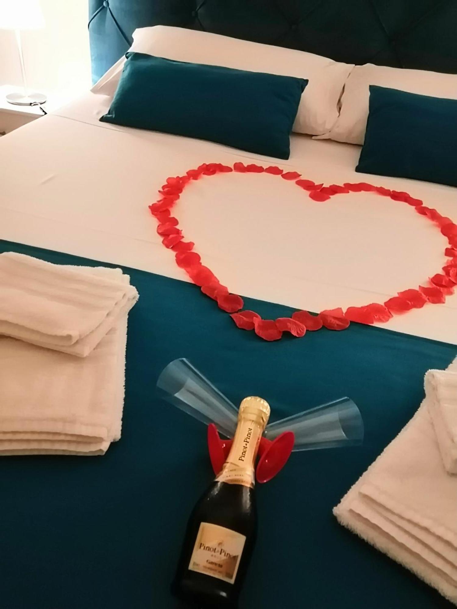 Suleima B&B Messina Centro Bagian luar foto