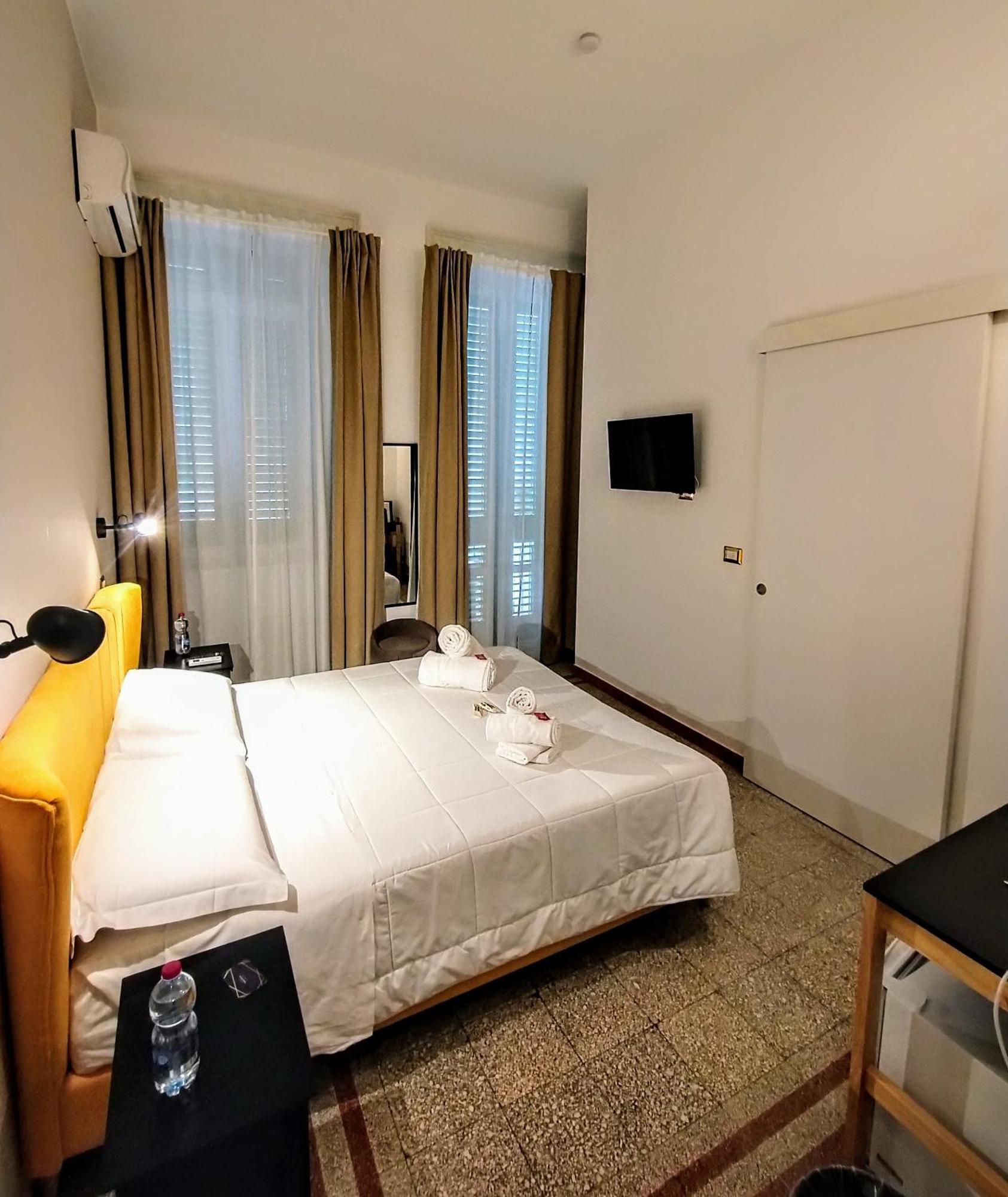 Suleima B&B Messina Centro Bagian luar foto
